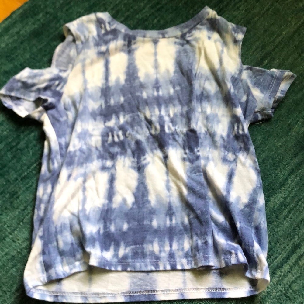 Hollister Cut Shoulder Tee